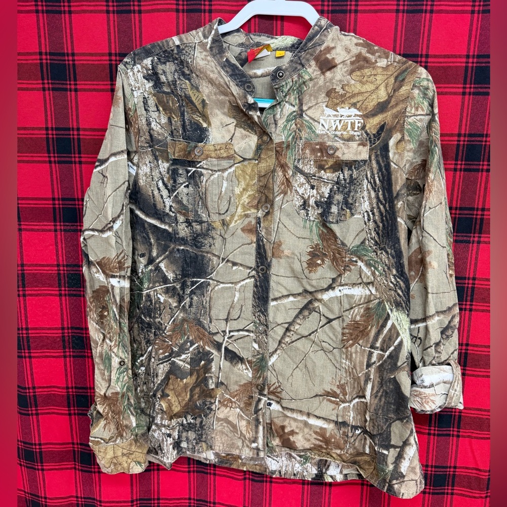 SHE Outdoor Womens Camo Long Sleeve Shirt. Size large. NWTF embroidered